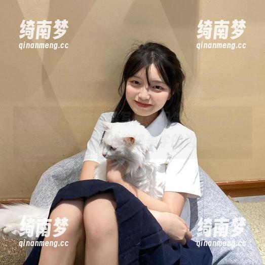 Bangni邦尼独特写真：囚禁魅魔的梦幻套图，挑战传统美学的边界