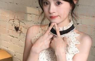 Feilin嗲囡囡 - 欣欣Rubybaby的透明美学：图片翻透内心，原图记录下她每一个动人的瞬间