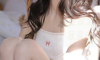 GIRLT果团网 - 尹意纯职业装全套写真，清新可爱的职场新风尚，赶紧来欣赏吧！