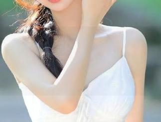 GIRLT果团网 - 体验王婉悠空姐的别样魅力，福利丰富的图包助你开启视觉新世界！