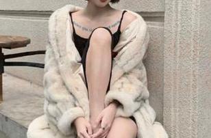 GIRLT果团网 - 高清晰度甜AbbyJK写真资源，带你探索她的独特魅力与风格