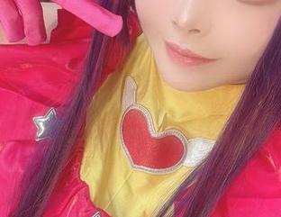 Hachi小芭与灶门祢豆子写真套图：在每一次快门中捕捉生活的瞬息万变！