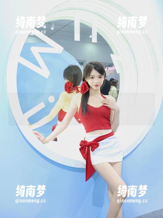 HuaYang花漾 - 魅力四射！白茹雪Abby自拍高清壁纸，记录她的美丽时刻