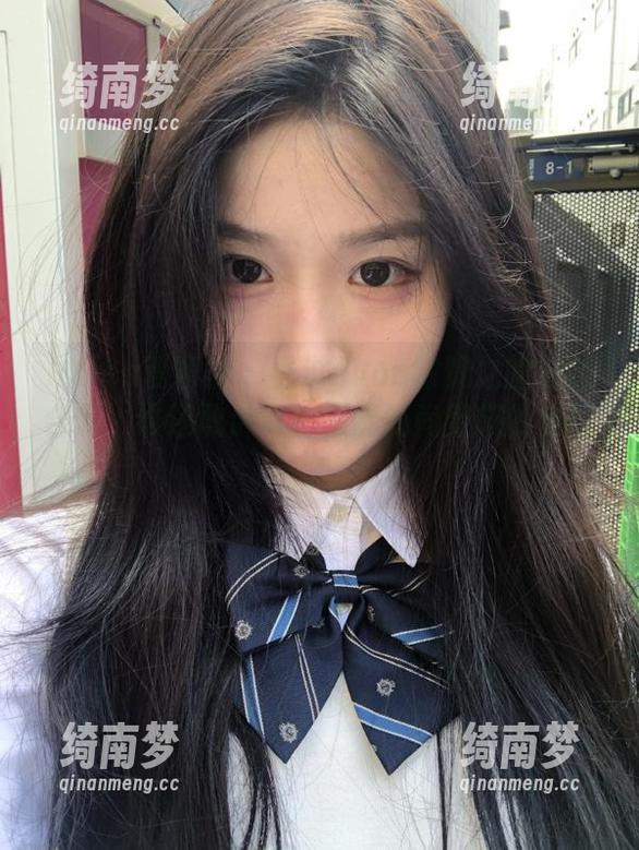 IMiss爱蜜社 - 看过Evon陈赞之的棉袜合集，谁还敢说秋冬不能时尚穿搭的套图？
