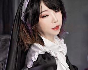 Leah梓未教室禁忌竟然藏着这些cos图包，简直令人咋舌！