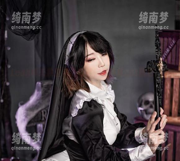 Leah梓未 Leah梓未教室禁忌竟然藏着这些cos图包,简直令人咋舌!