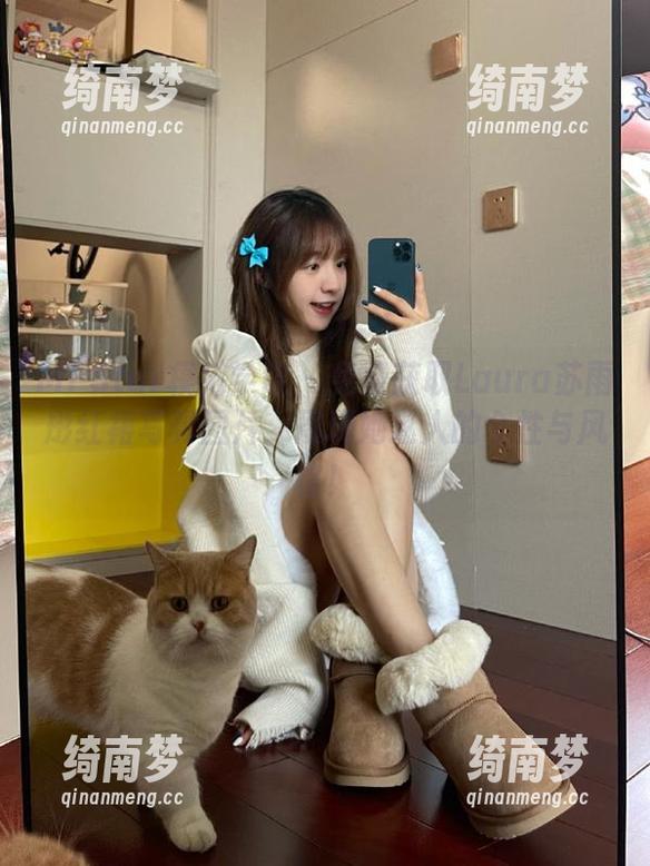 MFStar模范学院-Laura苏雨彤 MFStar模范学院 - 免费获取Laura苏雨彤红裙写真图片,展现她迷人的个性与风格!
