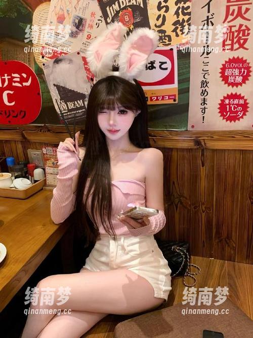 MiStar魅妍社-王婉悠Queen MiStar魅妍社 - 最新红裙图包上线!王婉悠Queen闪耀每一个瞬间,简直太美了!
