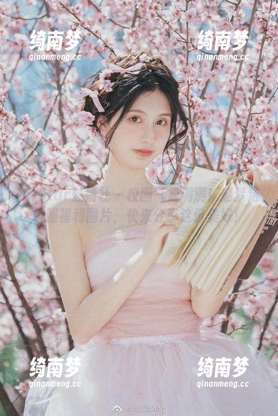 MiStar魅妍社 - 校园气息满满！赵梦洁校服福利图片，快来分享这份美好！
