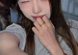 MiStar魅妍社 - 揭开陈思琪Art天台写真：网盘带你进入她的创作世界！
