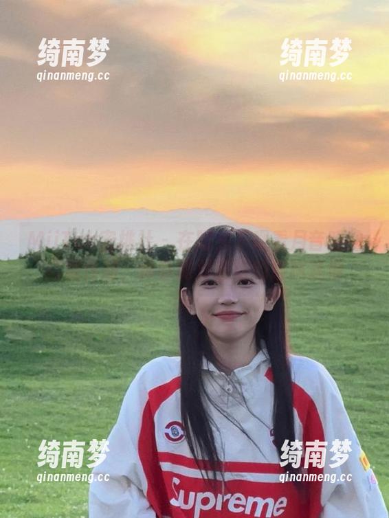 MiiTao蜜桃社 - 在阳光下观看月音瞳的白裙作品，体会她对生活的细腻感悟