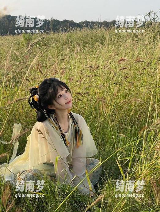 MiiTao蜜桃社 - 韩贝贝精彩高清丝袜套图，演绎性感与可爱的完美结合！