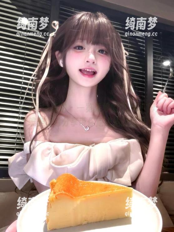 Pary学生模拍 - 一览秀婷的36码小脚：唯美图片分享带你走进她的世界