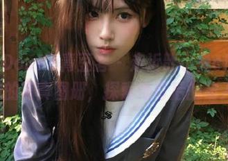 QingDouKe青豆客 - 走近歆小兔chobits学妹的写真图册，探索她背后的动人故事