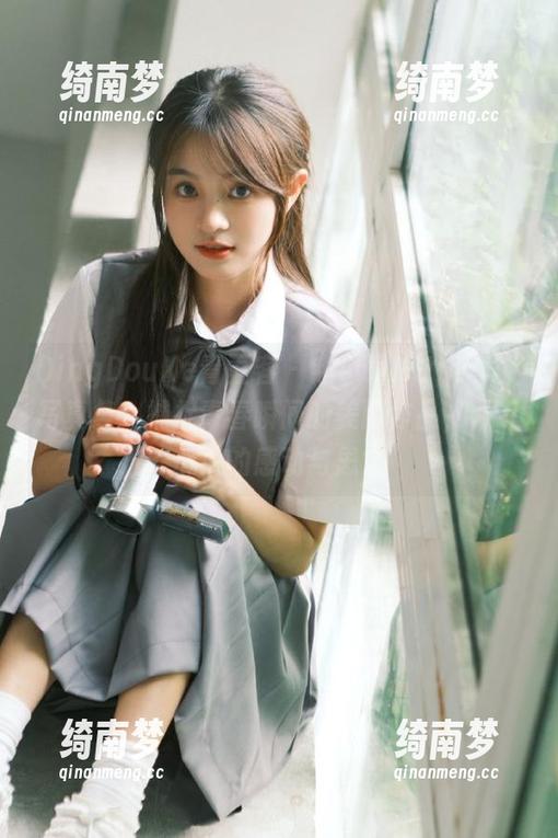 QingDouKe青豆客 - 赵小米Kitty少女写真集：捕捉青春瞬间的美图作品，倾诉心底的感动与思念
