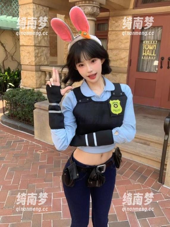 Rioko凉凉子 图片分享:Rioko凉凉子瑜伽写真,感受每一个动作中的力量与柔美