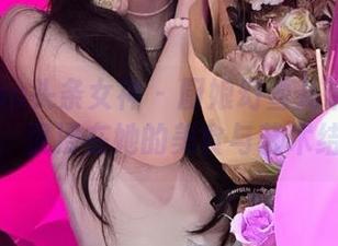 TouTiao头条女神 - 厨娘幻雪儿带来的美图更新，沉浸在她的美食与艺术结合中！