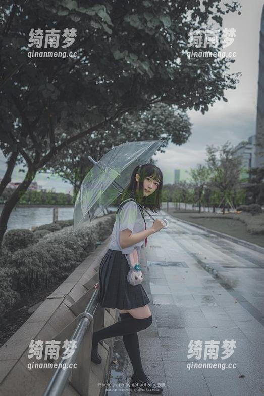 TouTiao头条女神-童安琪 TouTiao头条女神 - 让人心动的瞬间,童安琪无圣光内衣写真美图带你进入视觉新境界!