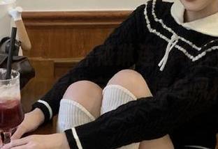 UGirls尤果网 - 乔依琳连体衣作品，观看她如何展现完美自信与风格