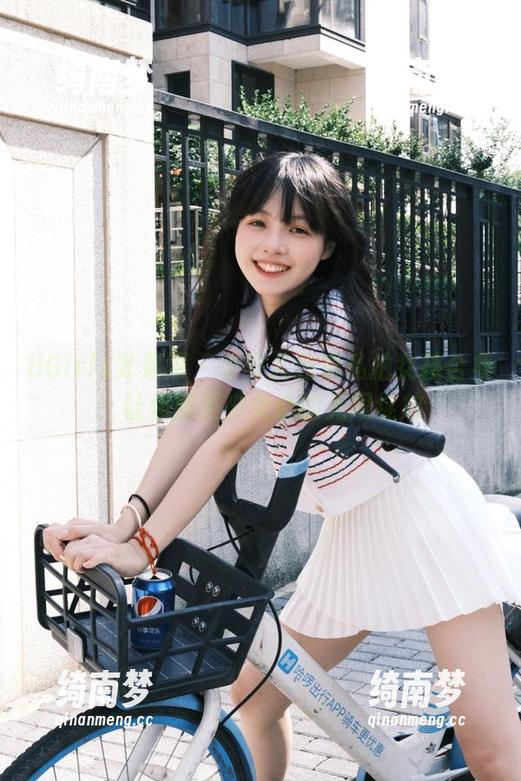UGirls尤果网 - 才可儿独家私拍女孩合集：让你感受少女心的无限绽放