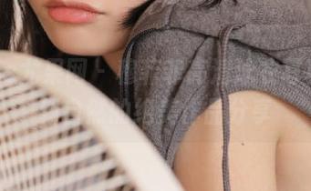 UGirls尤果网 - 穆菲菲高清泳衣写真，清新自然的绝美作品分享