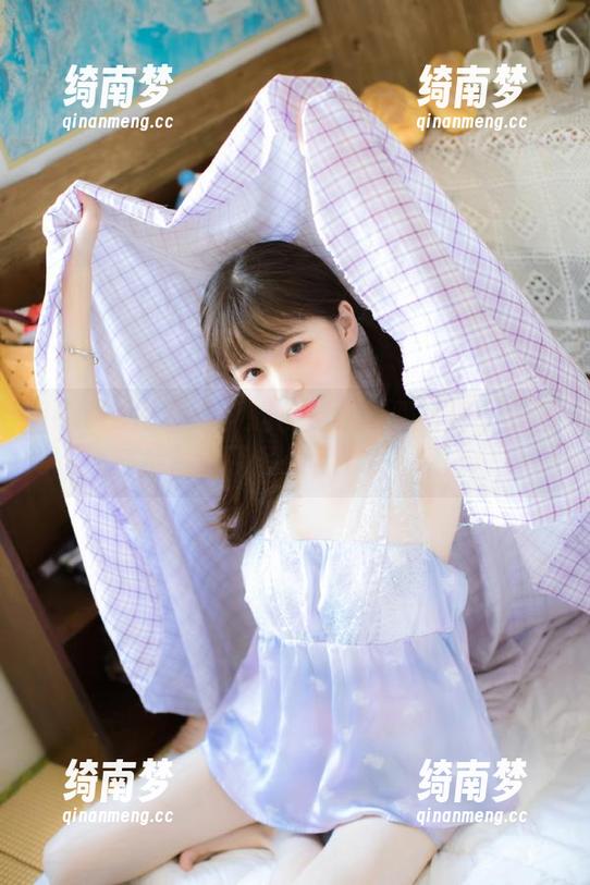UGirls尤果网-赵伊彤 UGirls尤果网 - 赵伊彤的校服写真:美图背后隐藏了多少青春的秘密?