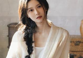 UGirls尤果网 - 体验青春魅力，陈七七水手服写真作品福利等你来抢