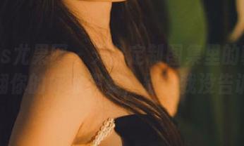 UGirls尤果网 - 天台定制图集里的韩恩美：笑翻你的标准答案，别说我没告诉你！