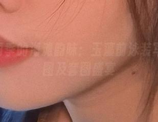 Uki雨季的海滩韵味：玉藻前泳装写真原图及套图盛宴