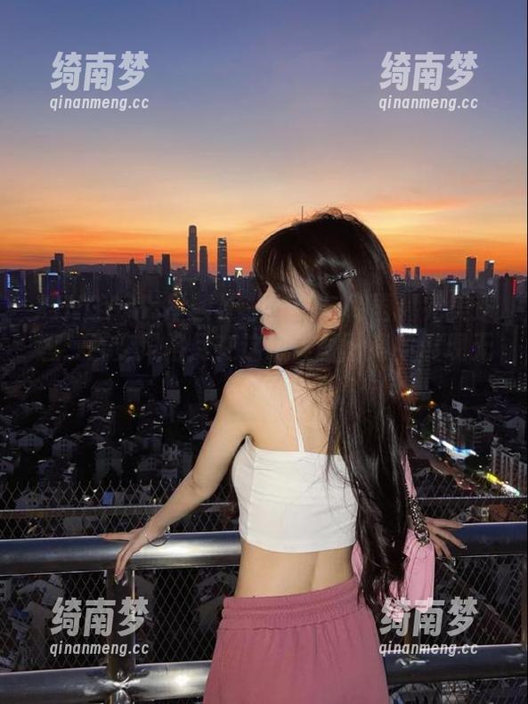 XINGYAN星颜社 - 豹纹与韩雨嘉完美邂逅，百变风格尽在这组美图图集中展现无遗