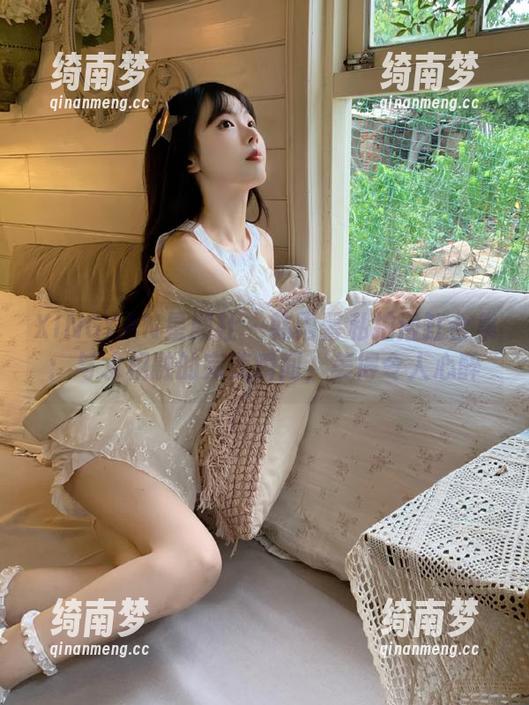 XINGYAN星颜社 - 韩雨馨私拍浴缸合集：与水相融的完美瞬间，美得令人心醉
