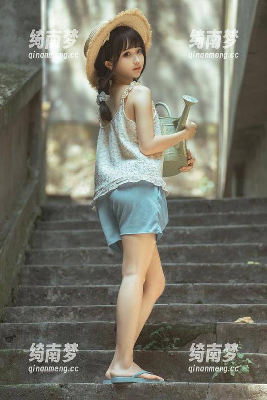 Xiuren秀人网 - 深入探索八宝icey和服写真，绝佳的免费资源等你来下载！