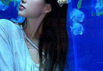 Xiuren秀人网 - 夏雪爱精选睡衣合集：在这组细腻的套图中，感受她不同风格的风情万种