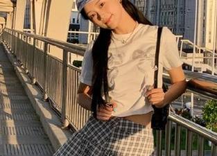 Xiuren秀人网 - 毛衣似锦，奶油妹妹写真美图等你下载，一起做时尚达人！
