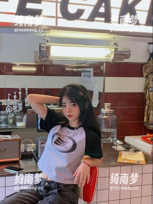 Xiuren秀人网 - 在图库资源中寻觅清纯，孟狐狸FoxYini带你解锁新风格！