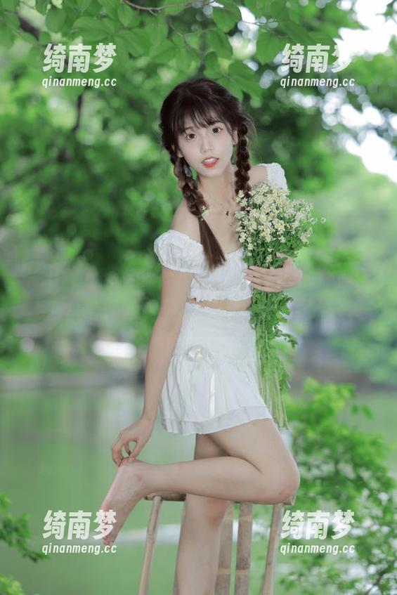 Xiuren秀人网 - 小茉莉jasmine女神鲜肉高清图集，笑点满满的精彩绝伦！