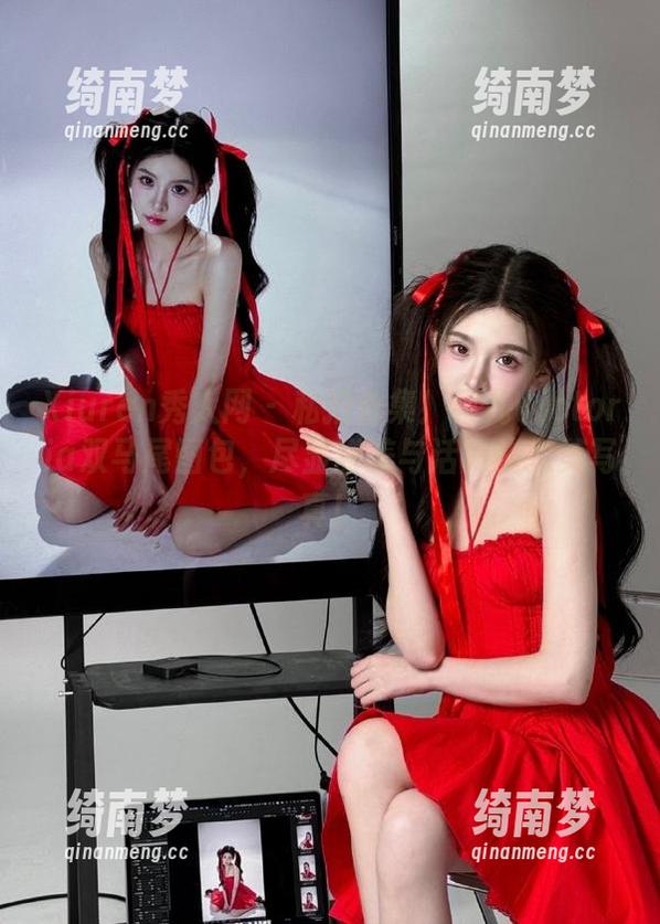 Xiuren秀人网 - 私拍合集！果儿Victoria双马尾图包，尽显甜美与活力的完美写真！