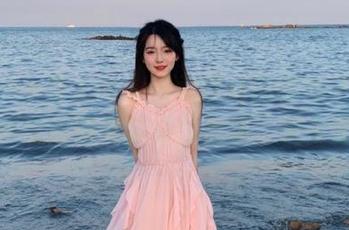 Xiuren秀人网 - 温柔绽放的糯美子：让你瞬间沦陷的写真套图合集，快来围观吧