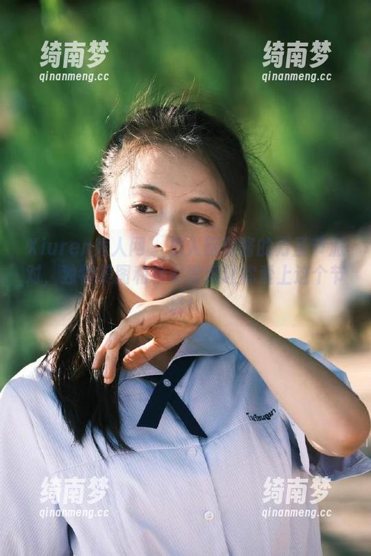 Xiuren秀人网 - 加入薇薇酱的万圣节派对，独特美图和精彩壁纸让你爱上这个节日！