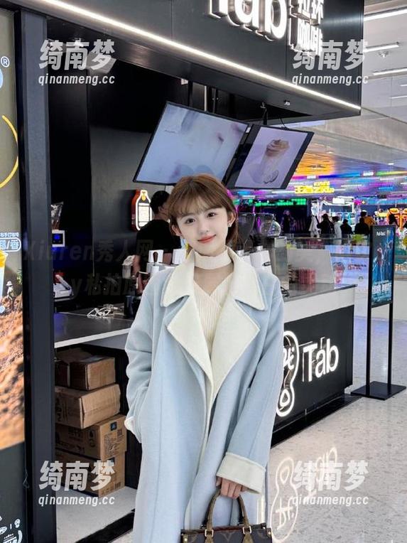 Xiuren秀人网 - 邂逅不一样的美，雨夕cy私拍原图全景展现纯白的灵动
