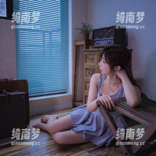 YouMi尤蜜荟 - 遇见心上可Flora比基尼写真：精彩图片资源带你焕然一新！