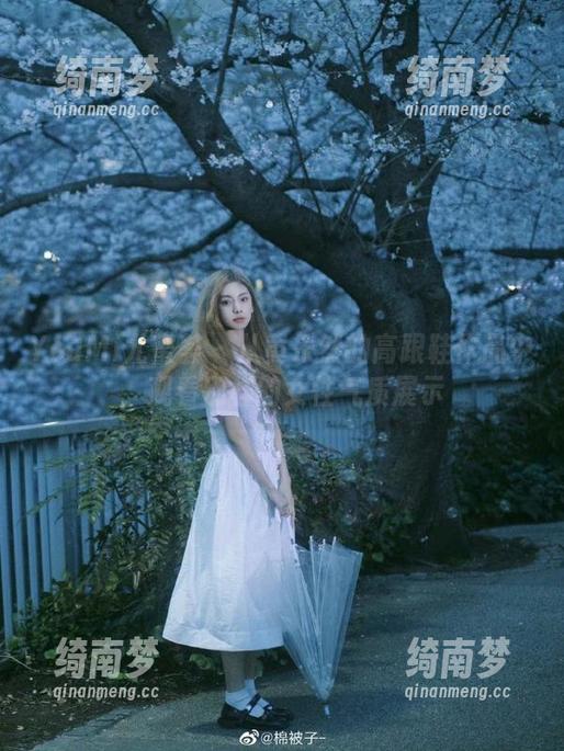 YouMi尤蜜荟-黄乐然 YouMi尤蜜荟 - 从黄乐然的高跟鞋作品中,观看别样的女性气质展示