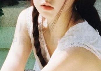Yuka(유카)私房秘境：PEEKCLOUD图集中展现的清新与独特风格