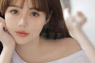 ZinieQ花嫁私房合集：唯美细腻的情感与纯真姿态