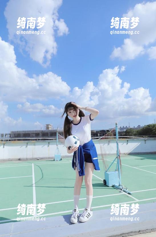 在线欣赏！ZinieQ最新电锯人帕瓦写真作品绝美图片合集