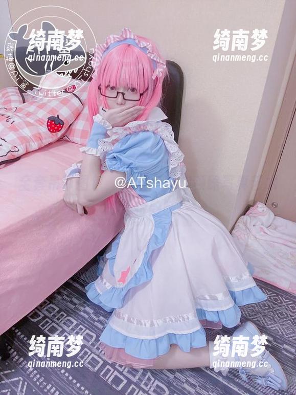 全套吊带图包，at鲨鱼带你领略写真艺术的独特韵味！