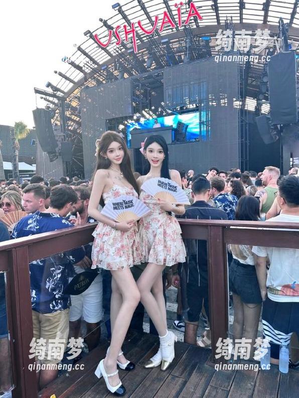 beautyleg-Avril beautyleg - 时尚博主Avril独家美腿写真合集,捕捉她的个性与风采!