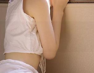 beautyleg - Faye空姐最新图集，捕捉她在飞行中的优雅与迷人瞬间！