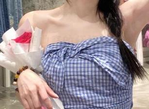 pans - 尽享曲奇的红裙魅力：精选美图资源，让你心动不已