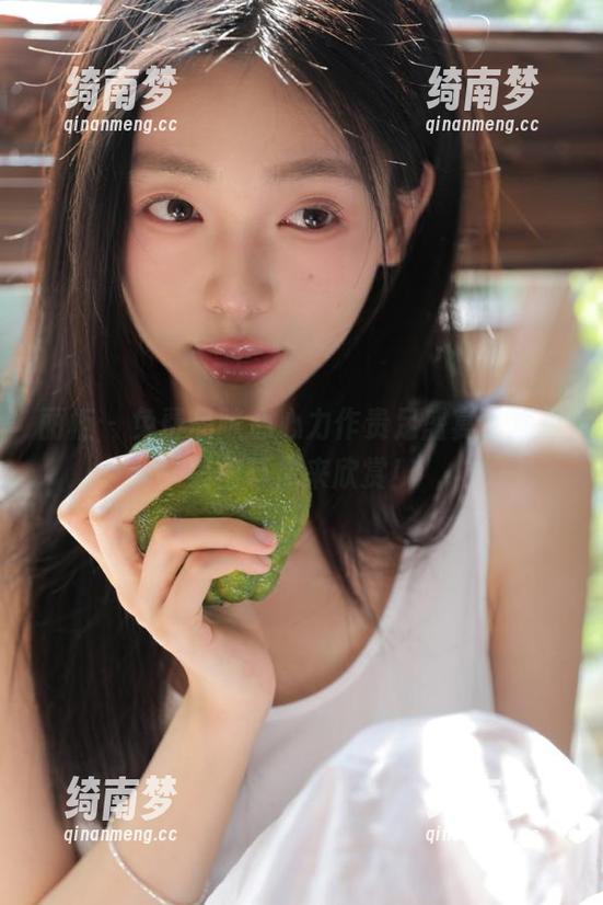 丽柜-心心 丽柜 - 免费品味心心力作贵足盛宴,海量美图等你来欣赏!